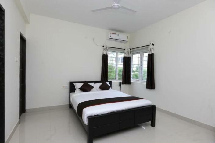 The Posh Residency, Ecr Bed & Breakfast Chennai Exterior photo